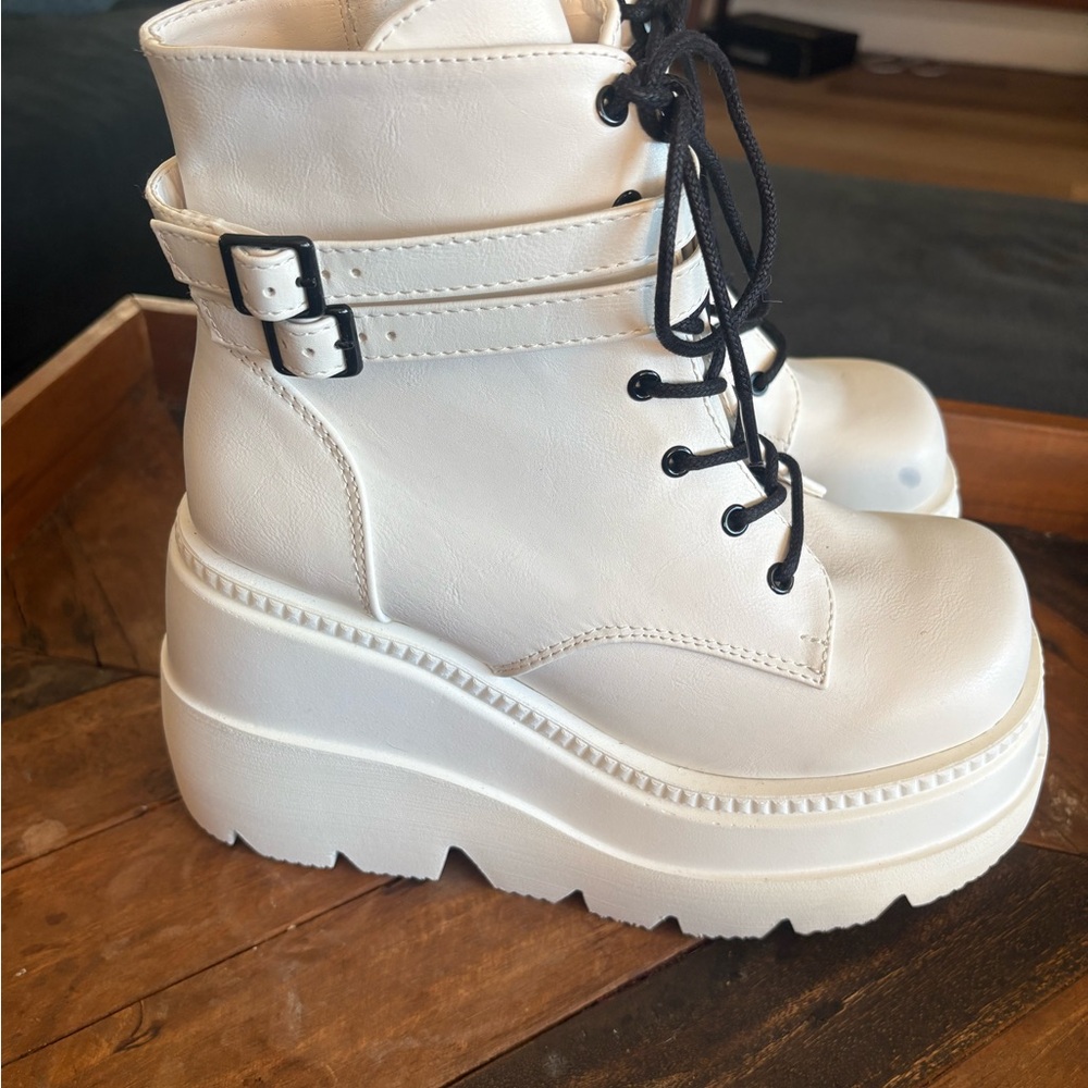 Demonia Platform Combat Boots Women’s Size 9 White - image 2